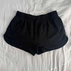 Wild Fable Women’s Black Athletic Shorts Feminine Minimalist Lounge Size Large